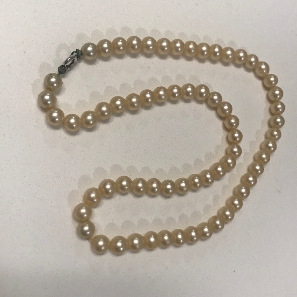 Pearl Choker - Picture 2 of 6
